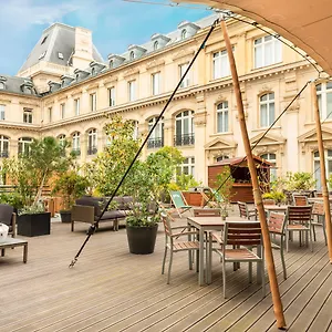 Отель Crowne Plaza Republique By Ihg Париж