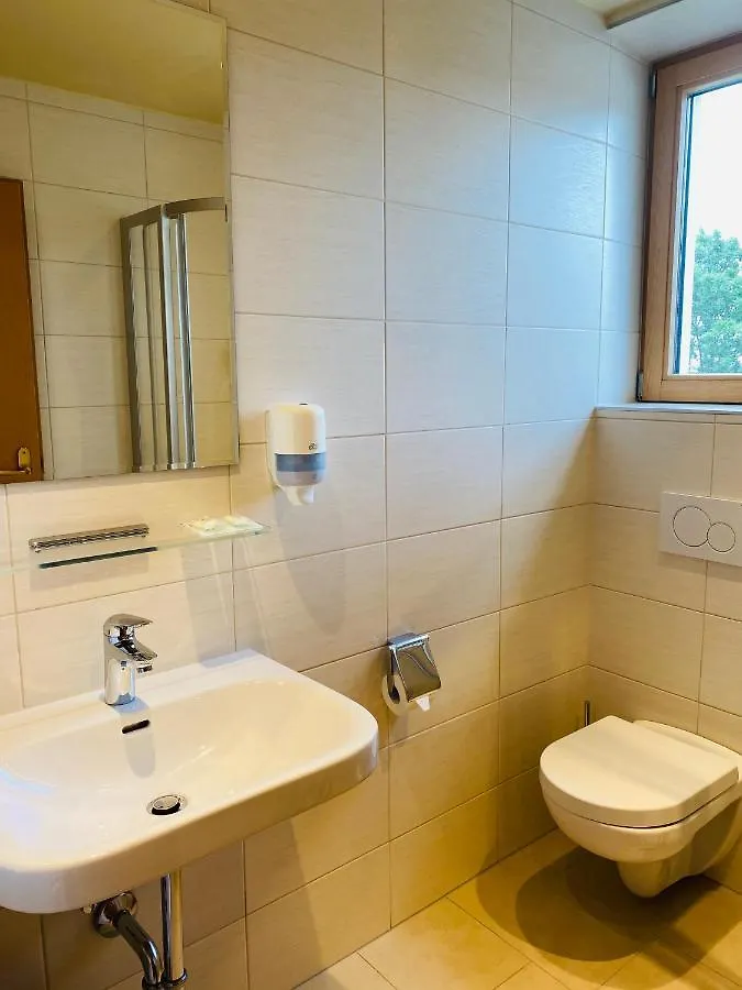 Hotel Charlotte Innsbruck 4*,  Austria
